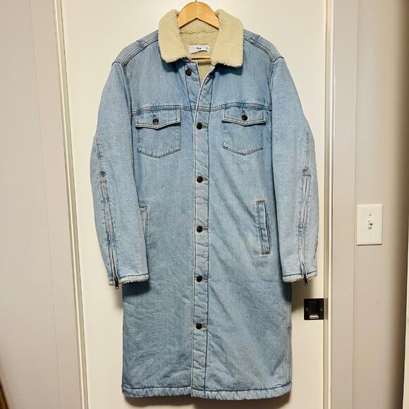 Aritzia TNA Murad Sherpa Lined Demin Coat Small - Picture 2 of 16